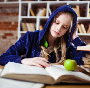 10 Proven Strategies to Develop Effective Study Habits and Boost Your Academic Performance